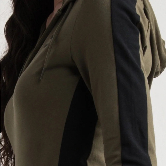 Puma hooded dress size medium green and black - Picture 9 of 11